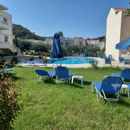 Michalis Litinas Apartments Agia Marina  Ngoại thất bức ảnh